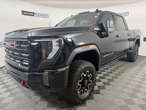 Onyx Black 2024 GMC Sierra 2500 AT4X