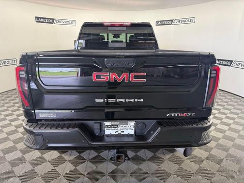 Onyx Black 2024 GMC Sierra 2500 AT4X