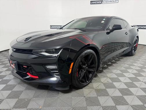Black 2018 Chevrolet Camaro 2SS