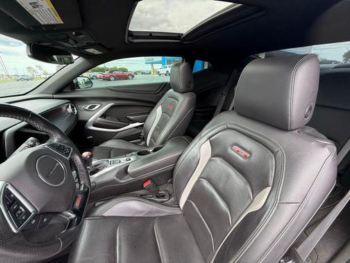 Black 2018 Chevrolet Camaro 2SS