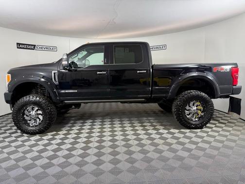 2017 Ford F-250 Platinum