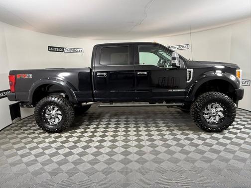 2017 Ford F-250 Platinum