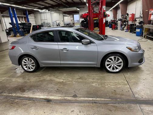 2017 Acura ILX Premium Package