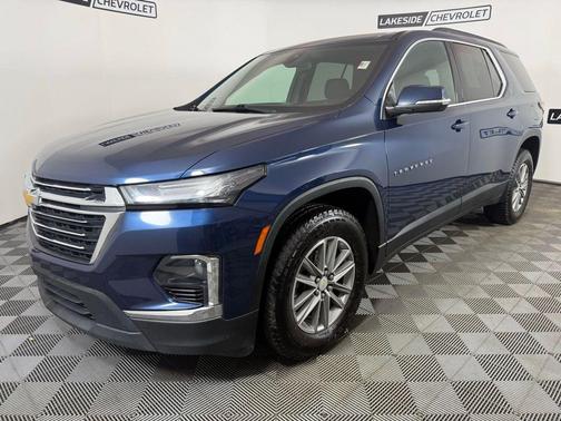 2022 Chevrolet Traverse LT Cloth