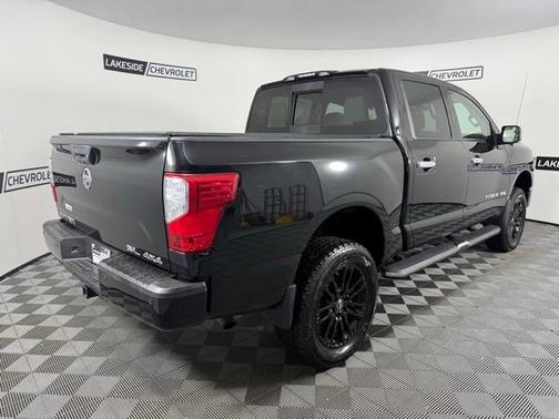 2018 Nissan Titan SL