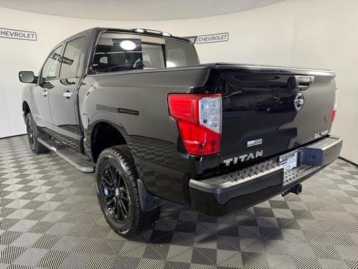 2018 Nissan Titan SL