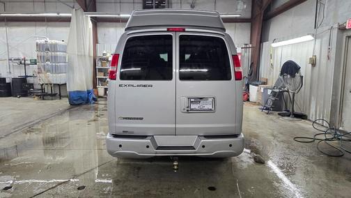 2021 Chevrolet Express 2500 LS