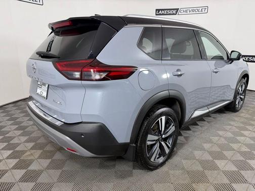 2021 Nissan Rogue SL