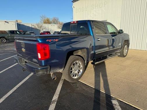 2017 Chevrolet Silverado 1500 High Country