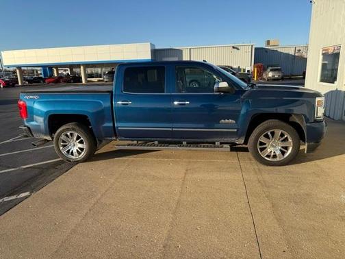 2017 Chevrolet Silverado 1500 High Country