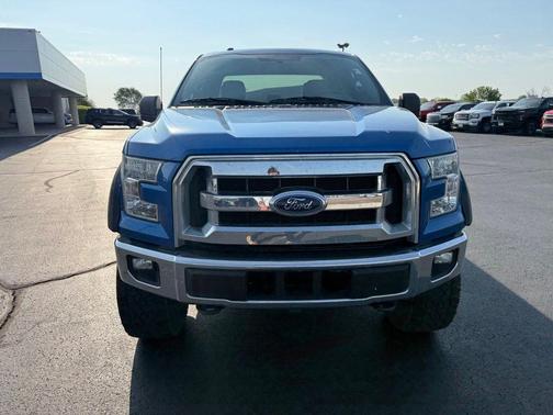 Blue 2015 Ford F-150 XLT