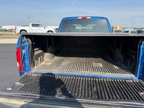 Blue 2015 Ford F-150 XLT