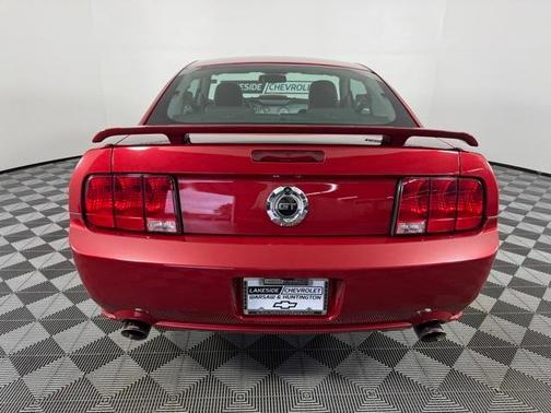 2008 Ford Mustang 
