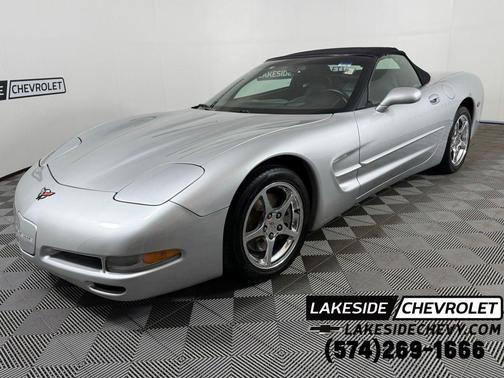 Galaxy Silver Metallic 2002 Chevrolet Corvette Base