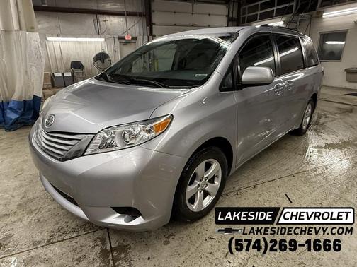 2015 Toyota Sienna L