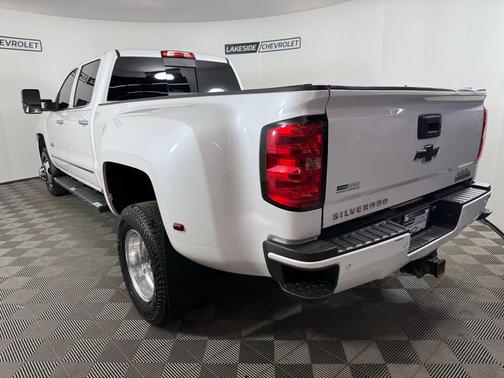 Iridescent Pearl Tricoat 2019 Chevrolet Silverado 3500 High Country