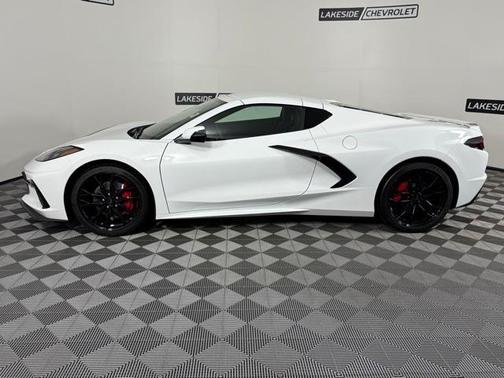 2026 Chevrolet Corvette Stingray w/1LT