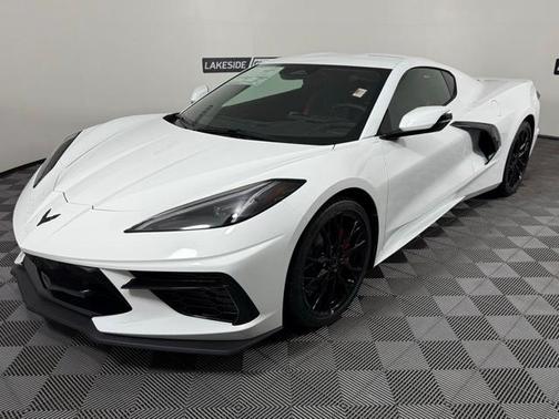 2026 Chevrolet Corvette Stingray w/1LT