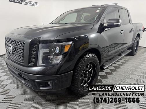 2018 Nissan Titan SV