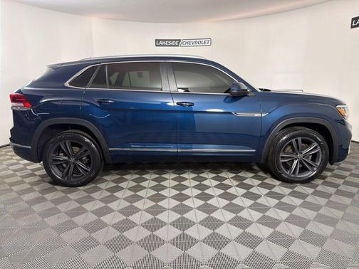 2022 Volkswagen Atlas Cross Sport 3.6L V6 SEL R-Line