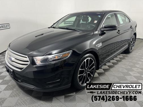 2018 Ford Taurus SEL