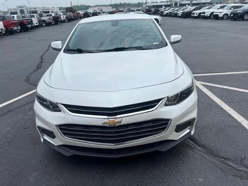 2017 Chevrolet Malibu 1LT