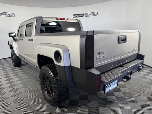 2009 Hummer H3T 