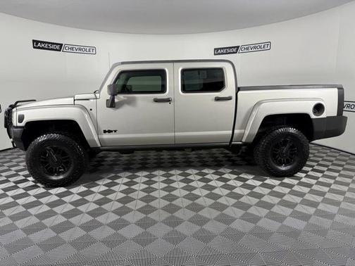 2009 Hummer H3T 