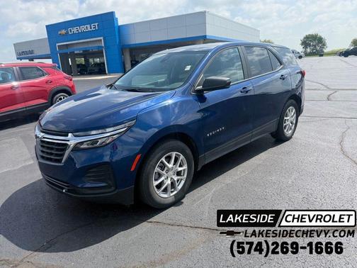 Blue Glow Metallic 2022 Chevrolet Equinox LS