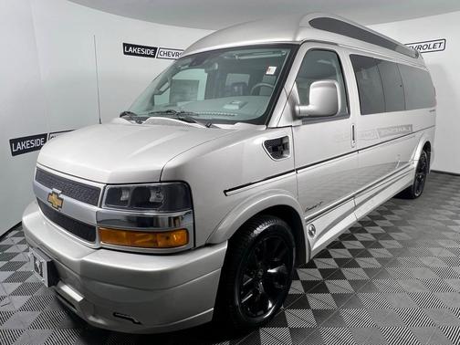 2025 Chevrolet Express 2500 Work Van