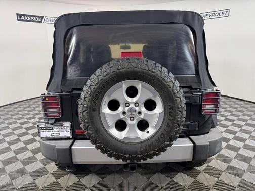 2013 Jeep Wrangler Unlimited Sahara