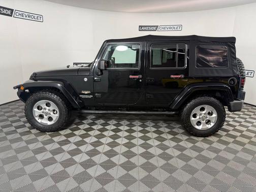2013 Jeep Wrangler Unlimited Sahara