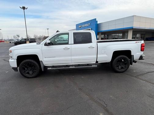 2017 Chevrolet Silverado 1500 LT