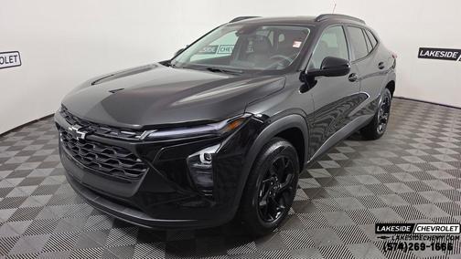 Mosaic Black Metallic 2026 Chevrolet Trax LT