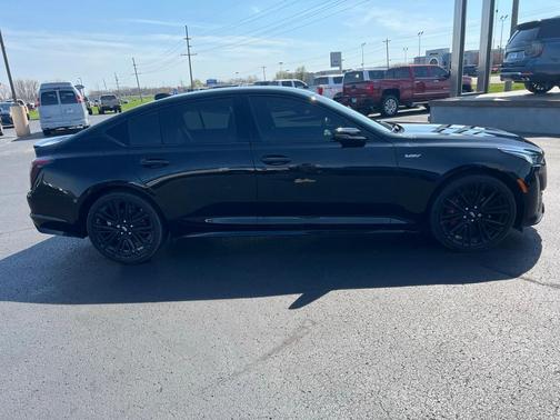 2021 Cadillac CT5 V-Series