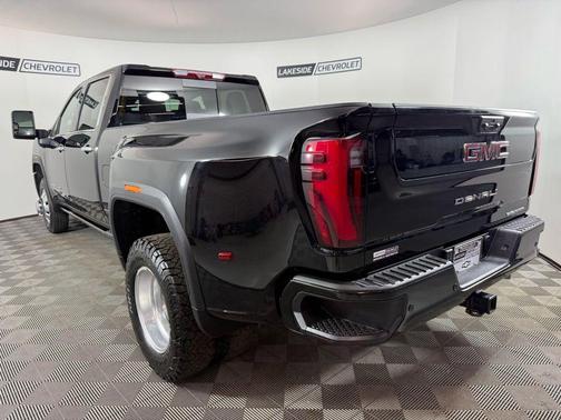 2025 GMC Sierra 3500 Denali