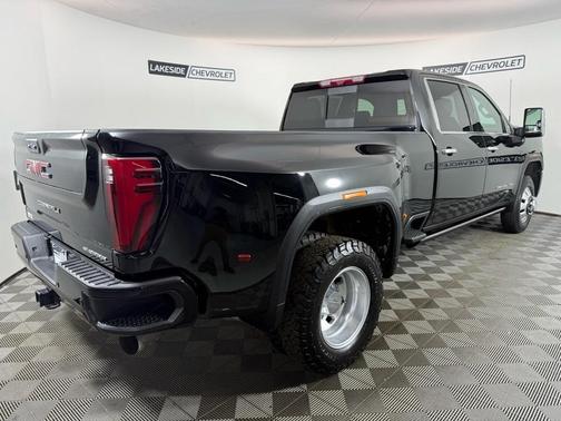 2025 GMC Sierra 3500 Denali