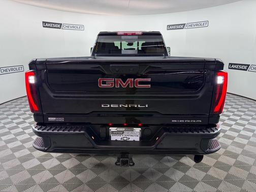 2025 GMC Sierra 3500 Denali