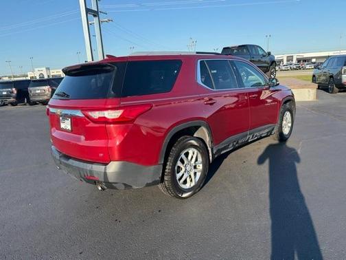 2018 Chevrolet Traverse LT Cloth