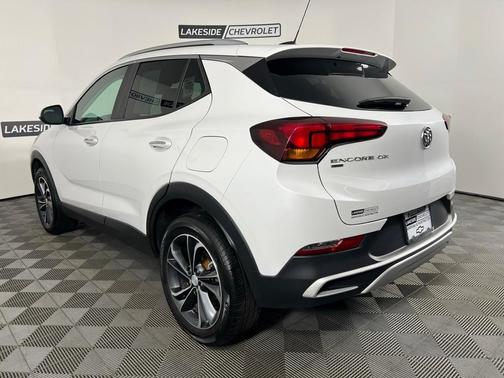 2022 Buick Encore GX Select