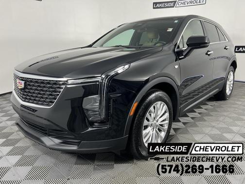 2024 Cadillac XT4 Luxury