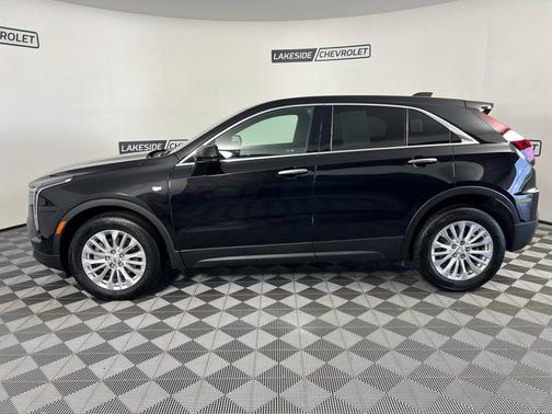 2024 Cadillac XT4 Luxury