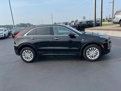 2024 Cadillac XT4 Luxury