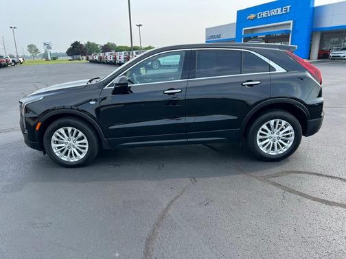 2024 Cadillac XT4 Luxury