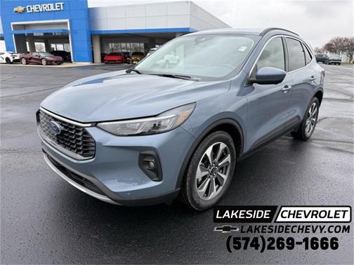 2024 Ford Escape Platinum