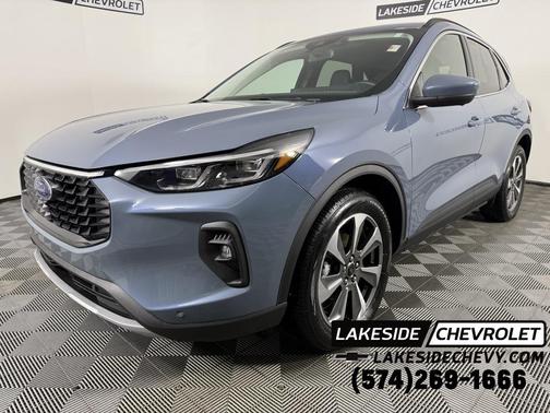 2024 Ford Escape Platinum