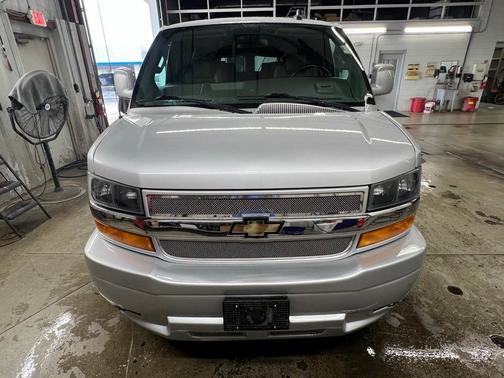 2019 Chevrolet Express 2500 Work Van