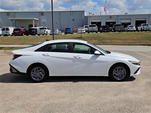 2025 Hyundai ELANTRA HEV Blue