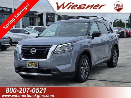 2 Tone Gray / Black Roof 2023 Nissan Pathfinder SL