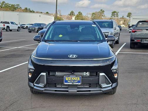 Abyss Black Pearl 2026 Hyundai KONA Limited